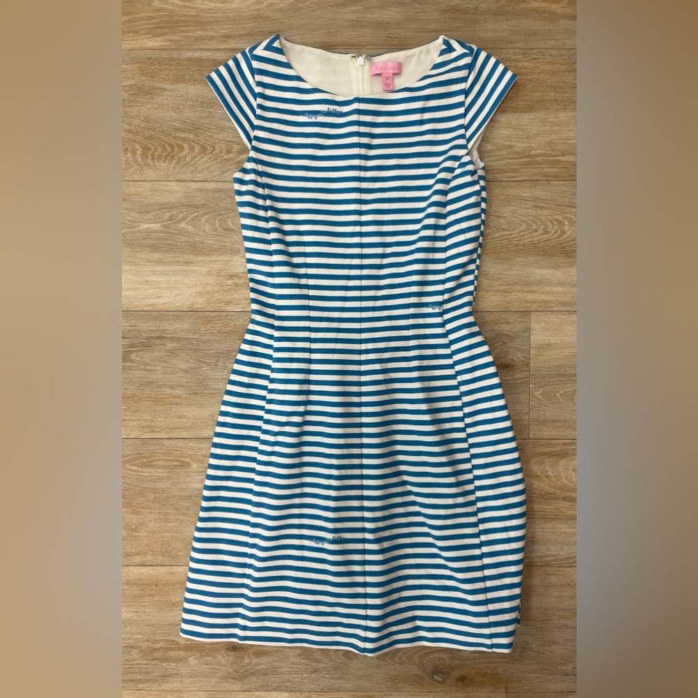 Lilly Pulitzer blue and white striped dress size XS